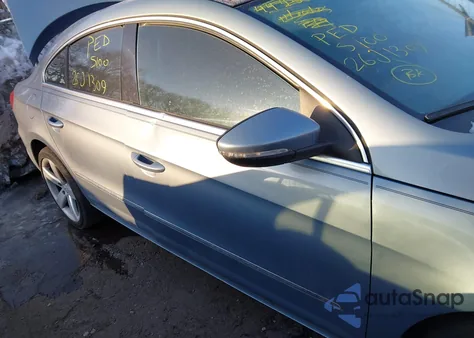 2011 Volkswagen Cc Lux Plus z USA, uszkodzony, nr VIN WVWHN7AN4BE703601